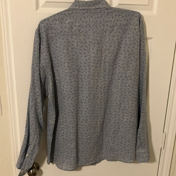 Men’s Michael Kors XL slim fit - Picture 3 of 3